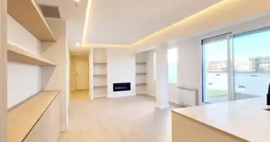 Квартира 2 спальни в Мадрид, Испания