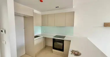 1 bedroom apartment in Mezitli, Turkey