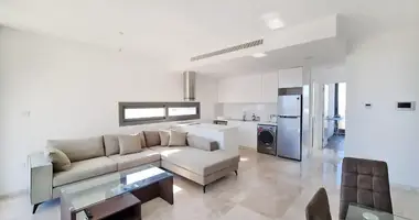 Mieszkanie 3 pokoi w Limassol, Cypr