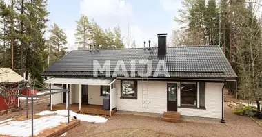 3 bedroom house in Pyhtaeae, Finland