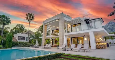 6 bedroom house in Malaga, Spain