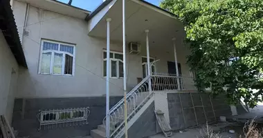 Дом 6 комнат в Узбекистан