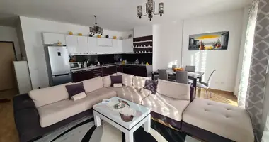 Apartamento 3 habitaciones con Muebles, con Cocina, con Nevera en Durres, Albania