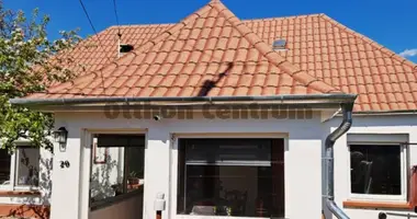 3 room house in Szentkiralyszabadja, Hungary