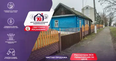 Casa en Viliejka, Belarús