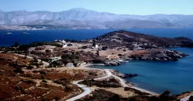 Plot of land in Katarraktis, Greece