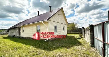 Maison dans Kapciouski sielski Saviet, Bélarus