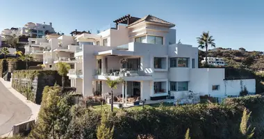 Квартира 3 спальни в Benahavis, Испания