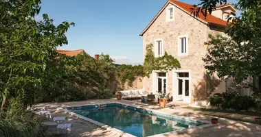 Villa 4 bedrooms in Grad Hvar, Croatia