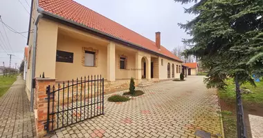 Dom 4 pokoi w Lippo, Węgry