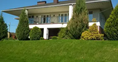Haus in Tarasava, Belarus