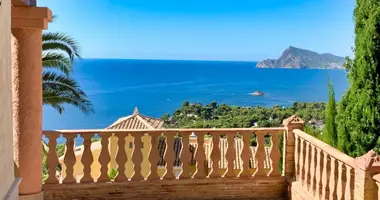 Villa 5 bedrooms in Izhevsk, Russia