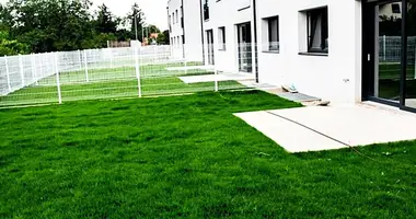 Appartement 4 chambres dans Strasshof an der Nordbahn, Autriche