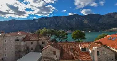 2 bedroom apartment in Bijela, Montenegro