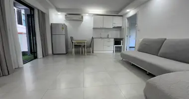 Condo 1 chambre avec Balcon, avec Meublesd, avec Ascenseur dans Pattaya, Thaïlande