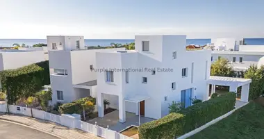 Villa en Peyia, Chipre