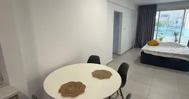 Apartamento 2 habitaciones en Demos Agiou Athanasiou, Chipre