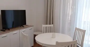 Appartement 1 chambre avec parkovka parking, avec Vue de la ville dans Tivat, Monténégro