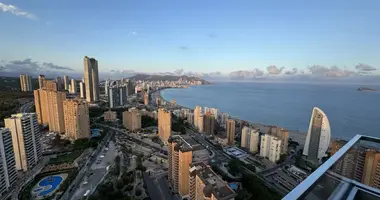 Apartamento 4 habitaciones en Benidorm, Španjolska