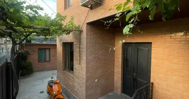 Dom 9 pokojów w Tbilisi, Gruzja