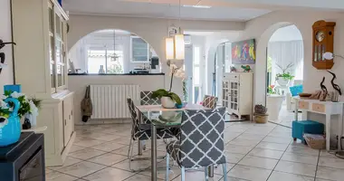 Villa 3 bedrooms in Torrevieja, Spain