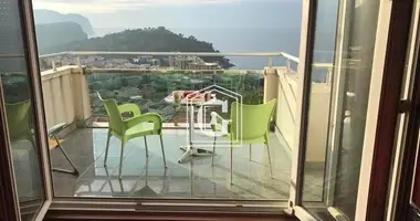 Apartamento 4 habitaciones en Petrovac, Montenegro