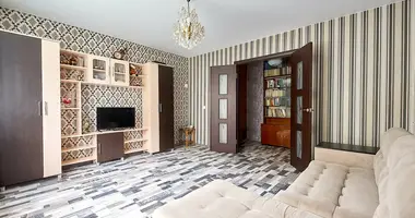 2 bedroom apartment in Zdanovicki sielski Saviet, Belarus