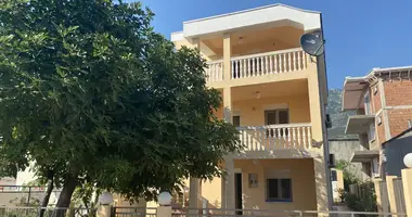 Haus 5 Schlafzimmer in Dobra Voda, Montenegro