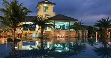 Villa 3 chambres avec Meublesd, avec Climatiseur, avec parkovka dans Pattaya, Thaïlande