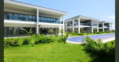 Villa 5 chambres avec Fenêtres double vitrage, avec Balcon, avec Meublesd dans Aksu, Turquie