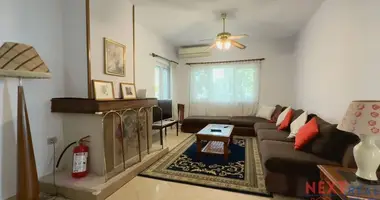 Apartamento 4 habitaciones en Tirana Municipality, Albania