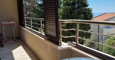 3 bedroom apartment in Petrovac na Moru, Montenegro