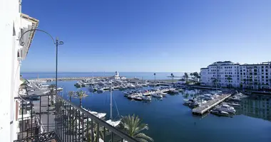 Ático Ático 5 habitaciones con Balcón, con Aire acondicionado, con Vistas al mar en Manilva, España