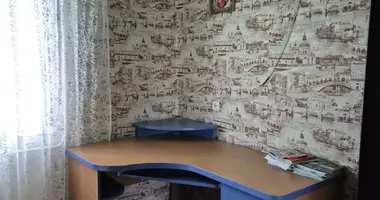 Apartamento 5 habitaciones en Enierhietykau, Belarús