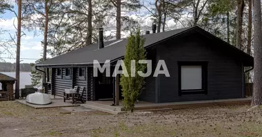 Villa 5 bedrooms in good condition, with Fridge, with Stove in Hamina, Finland