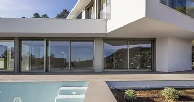 Villa 5 bedrooms in Barcelona, Spain