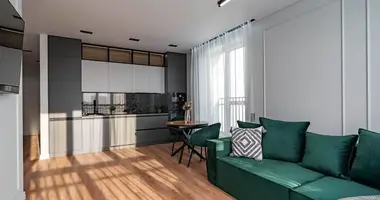 Apartamento 3 habitaciones con Balcón, con Amueblado, con Ascensor en Minsk, Bielorrusia