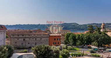 3 bedroom apartment in Salo, Italy