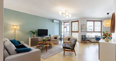 Nieruchomości komercyjne 113 m² w Warszawa, Polska