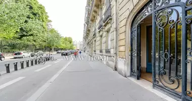 Mieszkanie 3 pokoi w Paryż, Francja