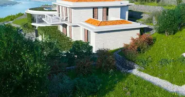 Investition 2 000 m² in Marovici, Montenegro