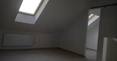 3 room house in Suelysap, Hungary