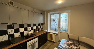 Apartamento 2 habitaciones en Pyetrykaw, Belarús