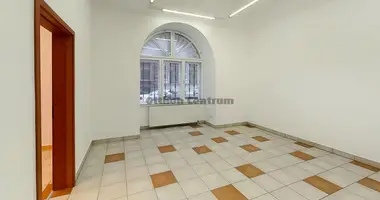 Nieruchomości komercyjne 264 m² w Budapeszt, Węgry