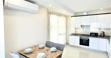 Apartamento en Mahmutlar, Turquía