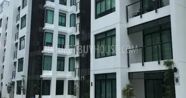 Condo 2 bedrooms in Phuket, Thailand