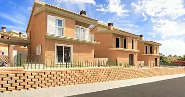Villa  con Balcón, con Terraza en Benidorm, España
