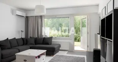 Apartamento 3 habitaciones en Jyvaeskylae sub-region, Finlandia