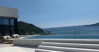 5 bedroom house in Rafailovici, Montenegro