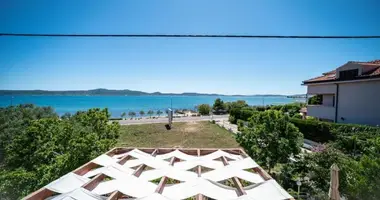 Hotel 889 m² en Opcina Sukosan, Croacia